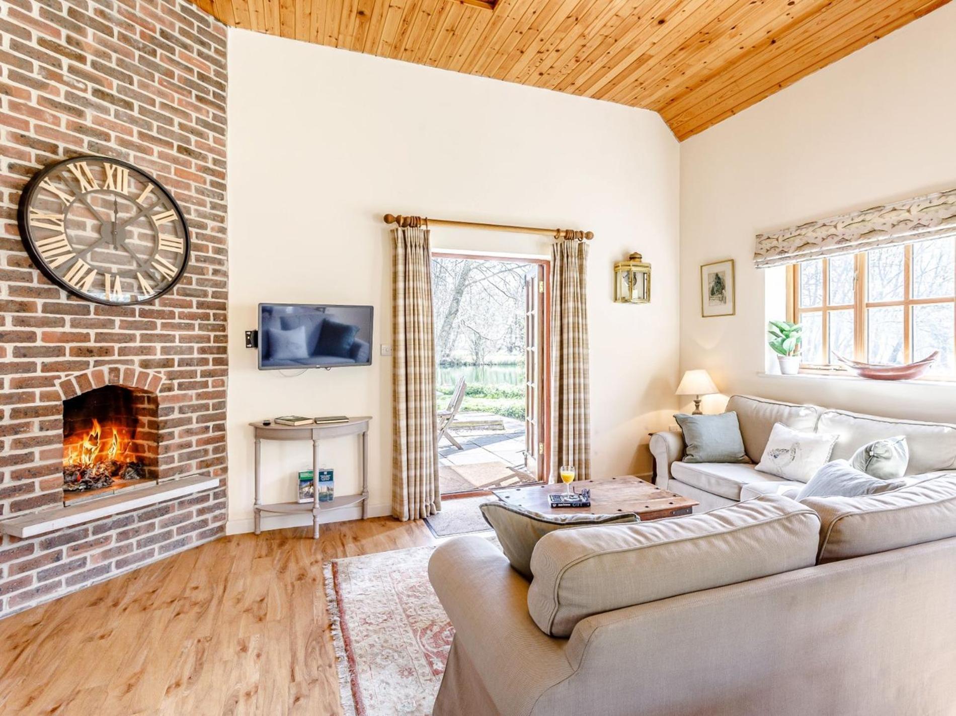2 Bed In Dorchester 75243 Frampton  Extérieur photo