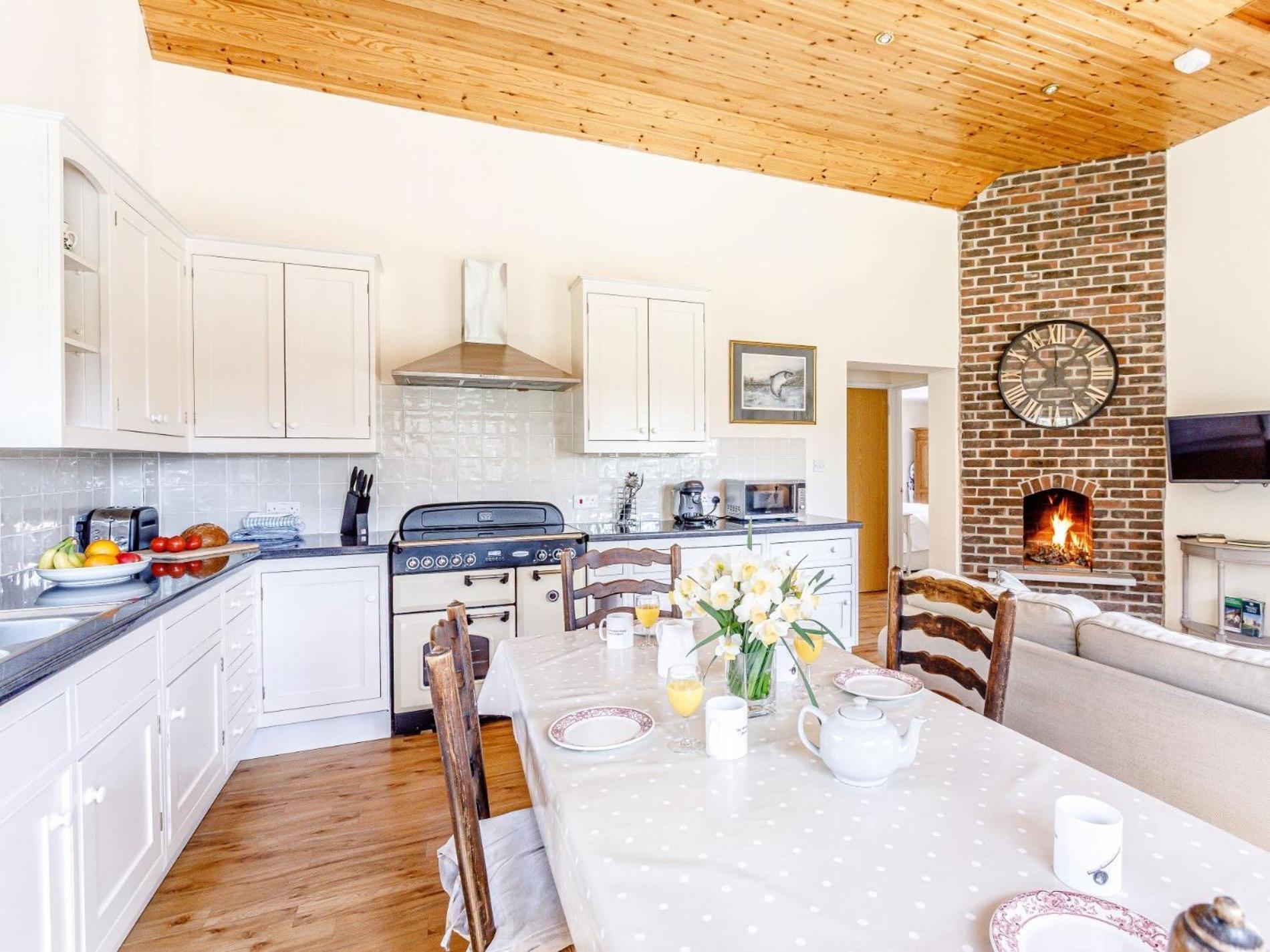 2 Bed In Dorchester 75243 Frampton  Extérieur photo